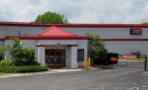 iStorage Sylvan Lake