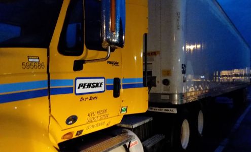 Penske Truck