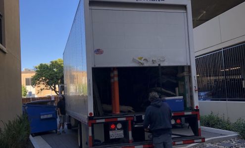 Budget Movers & Storage Co