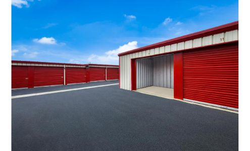 StorQuest Self Storage