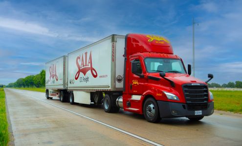 Saia LTL Freight Leland
