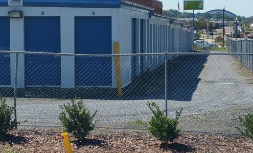 24 Hour Self Storage Johnson City