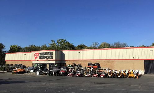 Tractor Supply Lansing