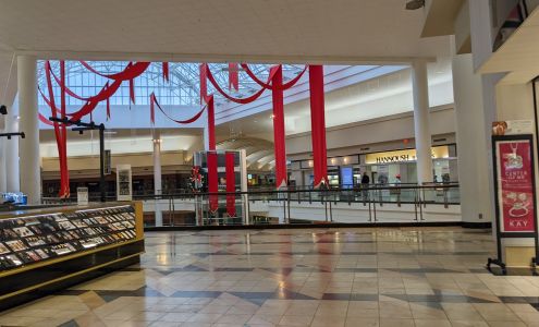 Victoria's Secret & PINK by Victoria's Secret