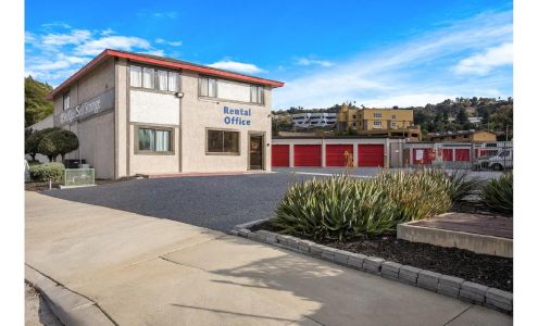 StorQuest Express - Self Service Storage