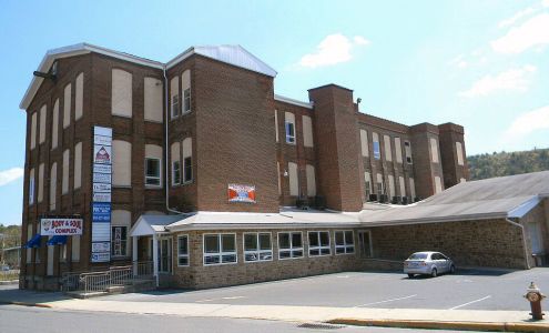 Body & Soul Complex - Office Leasing - Public Storage