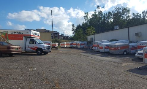 U-Haul Neighborhood Dealer