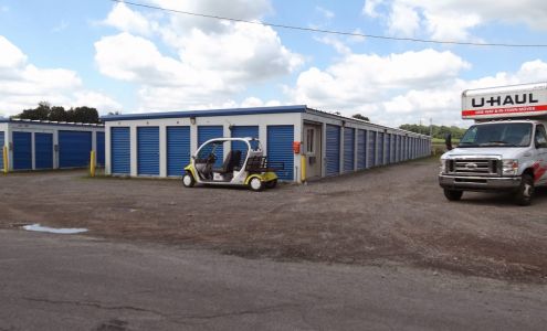 Blue & White Storage West Monroe