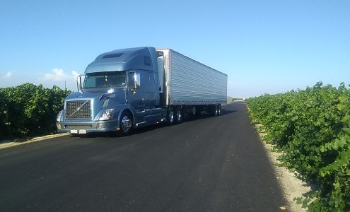 Blanc Vineyards LLC Delano