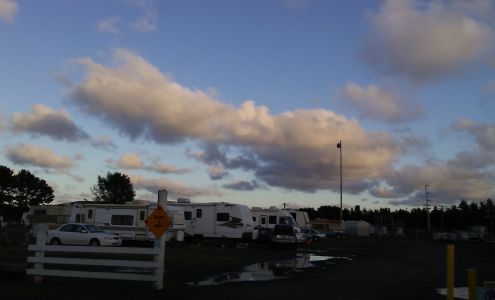 Holand Center Mini Storage Westport