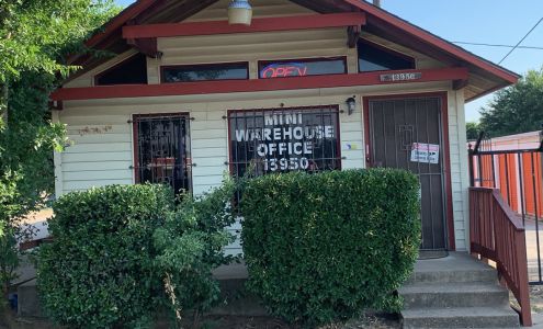 Highway 175 Mini Warehouses