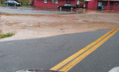 Pipers Gap Storage Galax