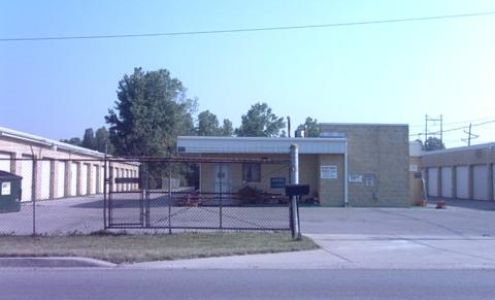 Pontoon Plaza Storage Granite City