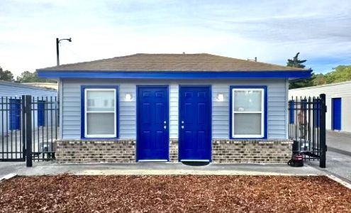 Beach Road Storage Southport