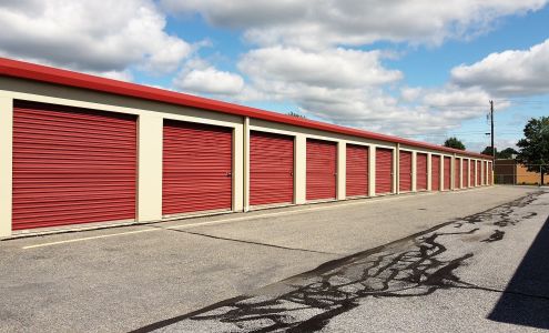 Storage World Robesonia