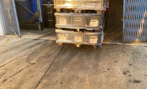 TST Expedited Services Inc.