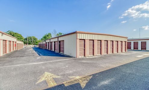 West Creek Self Storage - West Creek
