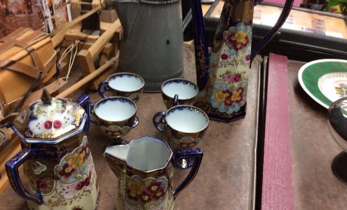 Hutchinson Auction Inc Albany