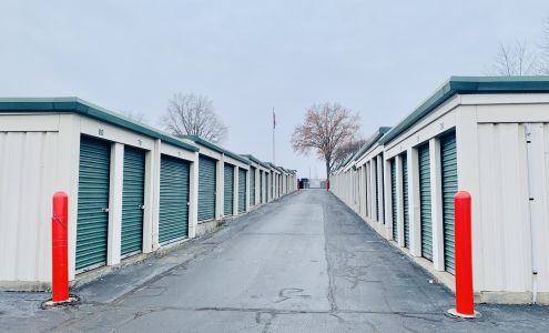 USA Storage Centers - Bermuda Run