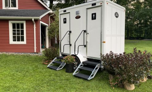 Premier Executive Trailers Clintondale