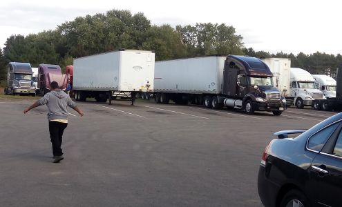 Kelly Iverson Trucking Eleva