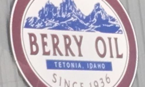 Berry Trucking Tetonia
