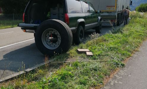 Joe's Trucking Stapleton