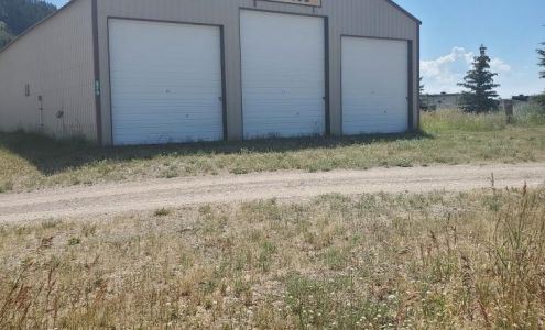 Henry's Lake Storage Island Park