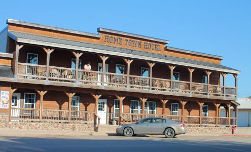 Home Town Hotel Willow Lake