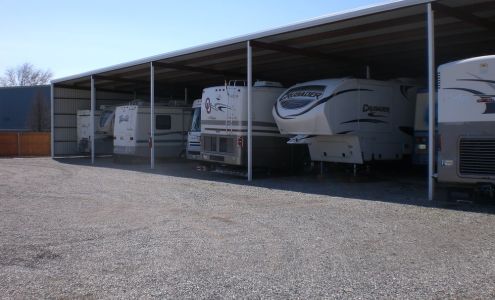 Logan's Self Storage Boat & RV Fort Supply