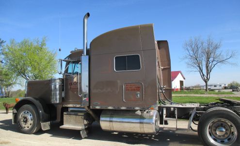 Hoy Trucking LLC Bussey