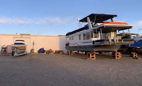 Anchors Away Boat & RV Storage Page