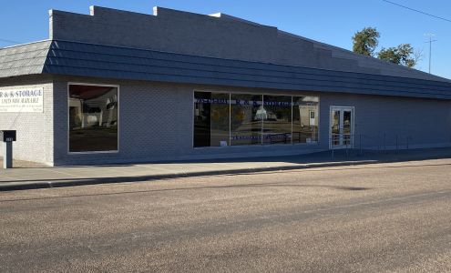 R & K Storage Oakley