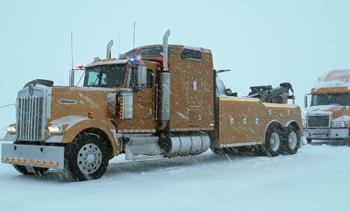 Bull's Service & Towing Dubois