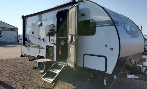 Blue Compass RV Longmont