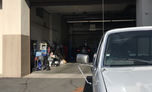 Mike's Moonlight Auto Repair