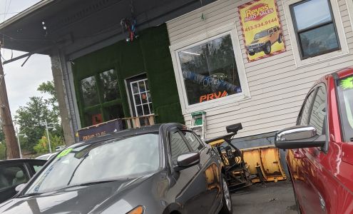 Reyes Auto Sales Holyoke