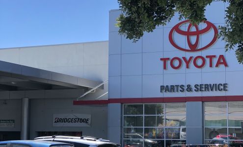 San Francisco Toyota Certified Service Center