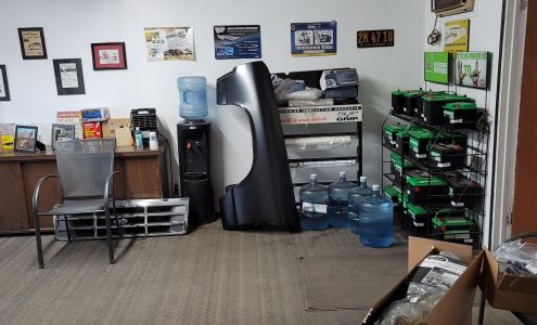 Deschamps Automotive Lakeport