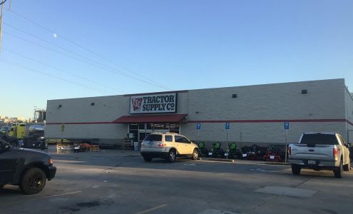 Tractor Supply Hammond