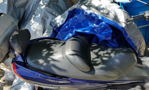 Gray's Auto Upholstery