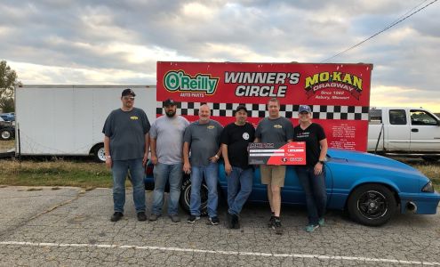 hooken chassis race cars Holt