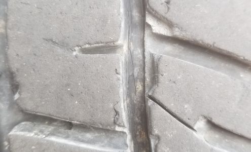 Bob's Used Tires Potosi