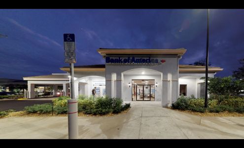 Bank of America (with Drive-thru ATM)