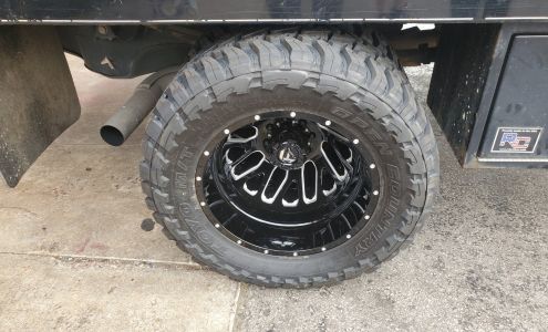 Fayetteville Tire & Auto