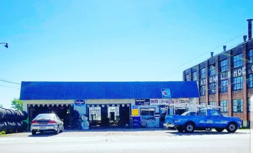 Larry's Automotive & Quick Lube Saint Clair