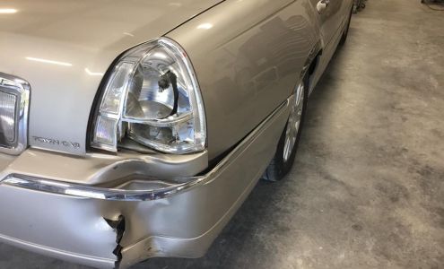 Williams & Sons Auto Body Eureka Springs