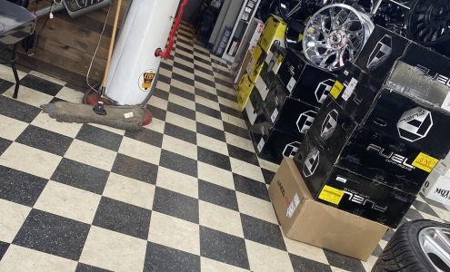 Robert Jr's Tire and Auto