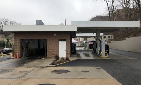 Tuckahoe Gas & Car Wash