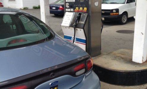 Summers Service Center